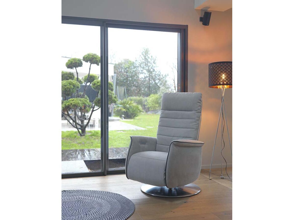 Fauteuil pivotant relaxation manuelle